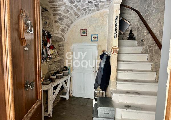 Calvisson, Maison de village, piscine et garage