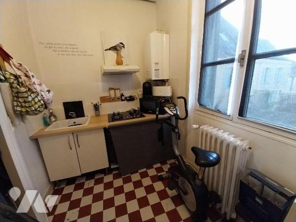 Appartement à Vendre à Vitré (35500) en Ille-et-Vilaine (35)

Cet appartement de 45.5 m² est ...