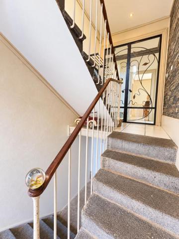 Maison de maître avec piscine et terrain arboré de 1 600 m²