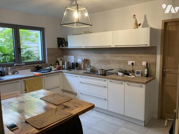 Proche mer confortable et charmante maison de caractère entièrement rénovée