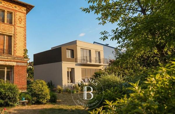 Viroflay, Maison 5 Chambres -  150 m² à vendre
