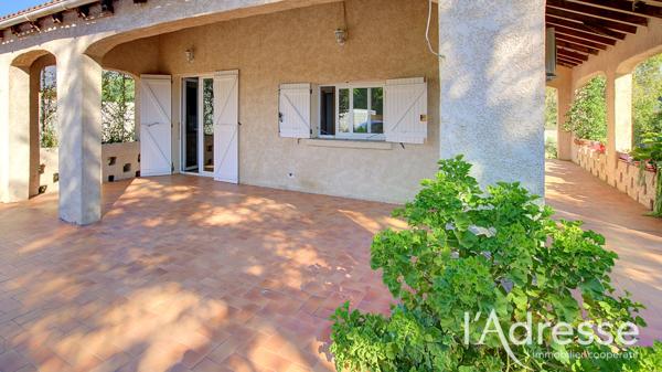 BORGO - T5 Rez de villa 128m²