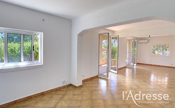 BORGO - T5 Rez de villa 128m²