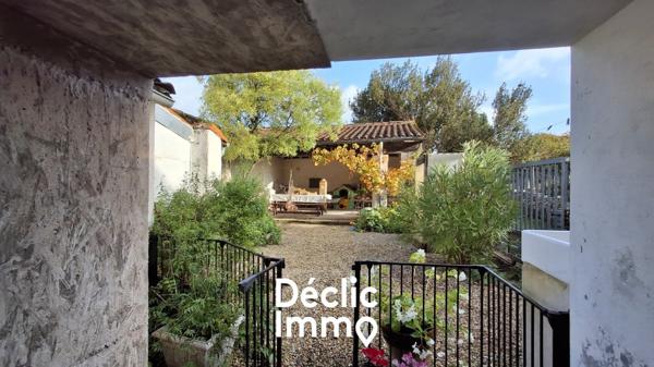 Vente maison individuelle Pont l'abbe d'arnoult, 139m² 7 pièces 225 750€ Charente-maritime