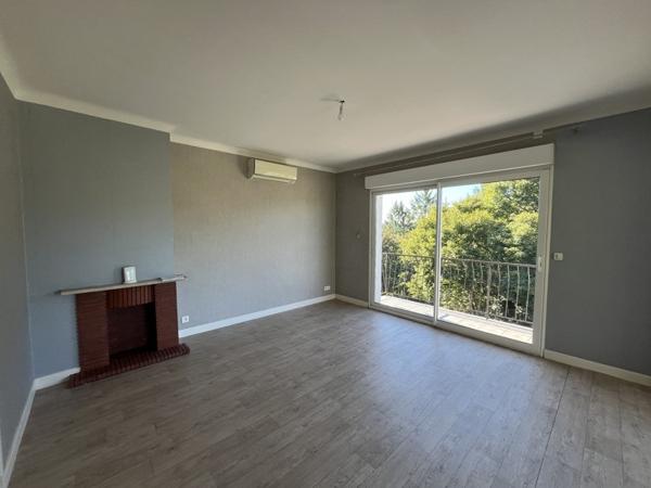 Appartement à louer |  AYEN |  3 pièces | 91 m²