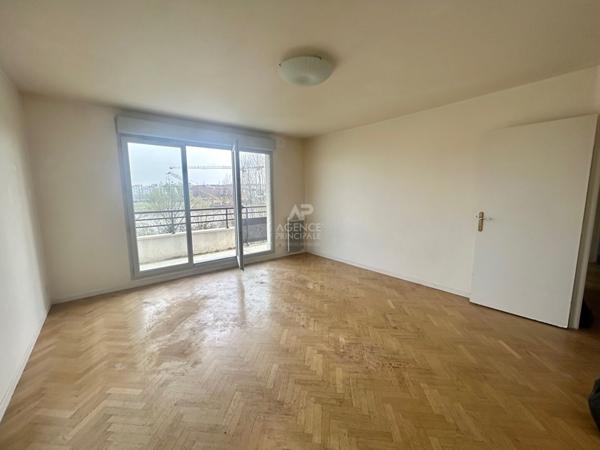 Appartement Carrieres Sous Poissy 3 pièce(s) 58.21 m2 €279 000 ** - Référence 9099