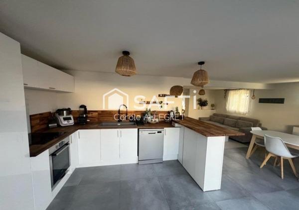 Maison rénovée et son jardin