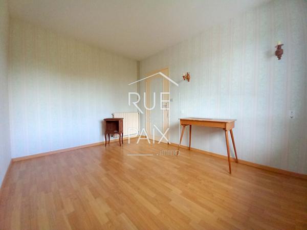 86200 LOUDUN Maison Loudun 6 pièce(s) 132 m2