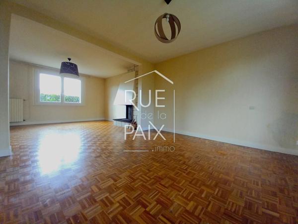 86200 LOUDUN Maison Loudun 6 pièce(s) 132 m2