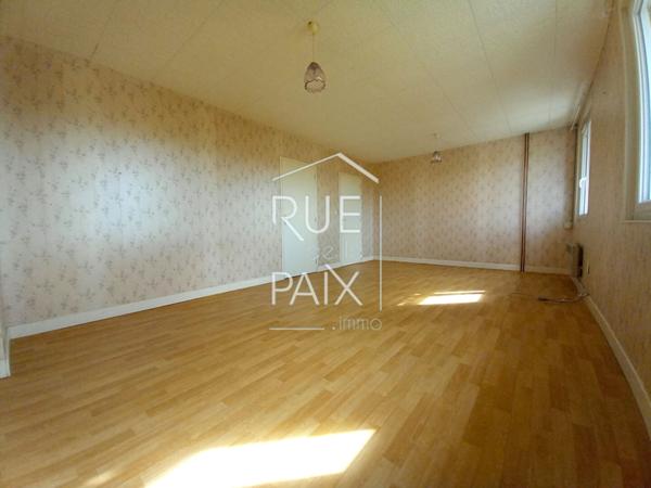 86200 LOUDUN Maison Loudun 6 pièce(s) 132 m2