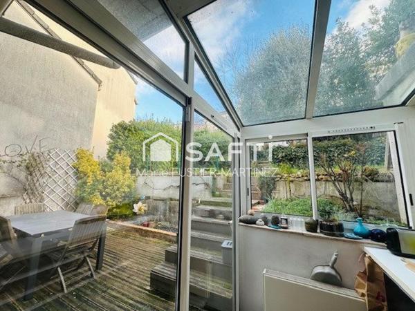 RUEIL-MALMAISON – Maison familiale des années 30 - 6 pièces - 4 chambres - terrasse -  jardin et sous-sol total