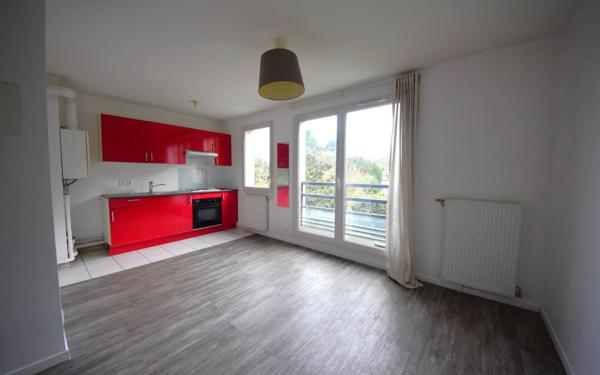 Appartement à vendre    2 pièces • 40,84 m2 Saint-Pierre-du-Perray