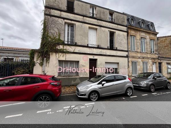 Immeuble à vendre 8 pièces de 245 m²