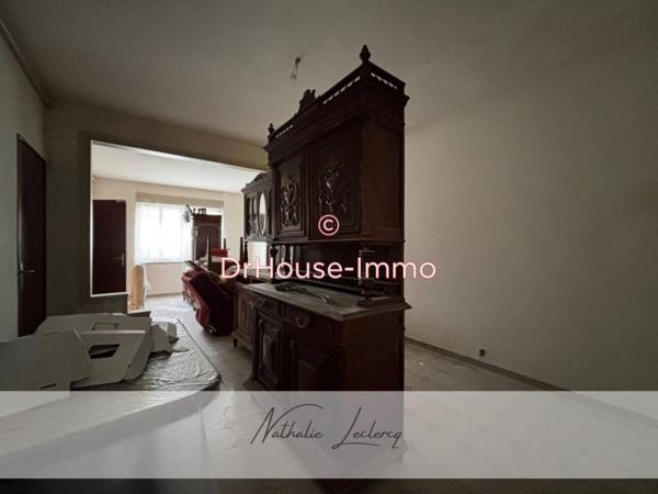 Immeuble à vendre 8 pièces de 245 m²