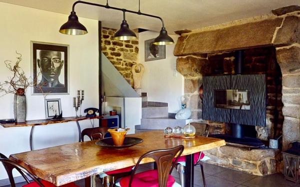 Maison à vendre    4 pièces •  Plouray