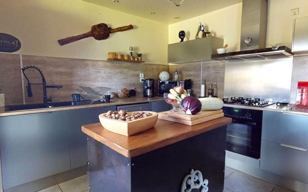 Maison à vendre    4 pièces •  Plouray