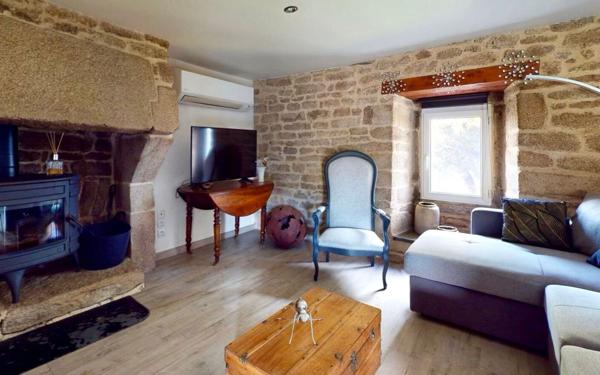 Maison à vendre    4 pièces •  Plouray