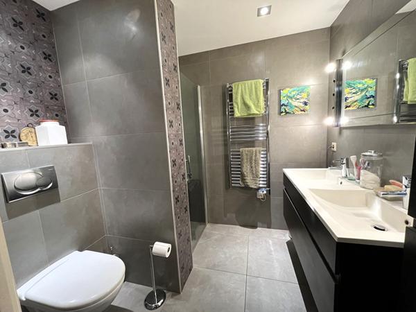 Appartement Nantes 3 pièce(s) 84.10 m2,  
Nantes 44000