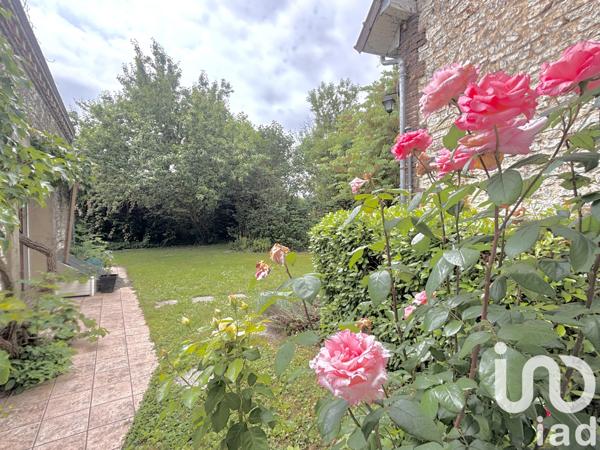 Maison à vendre 9 pièces 210 m² Buchères