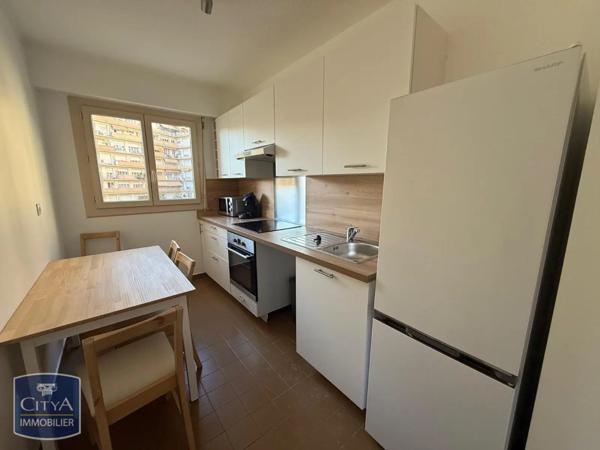 Appartement à louer 2 pièces 45.06m²