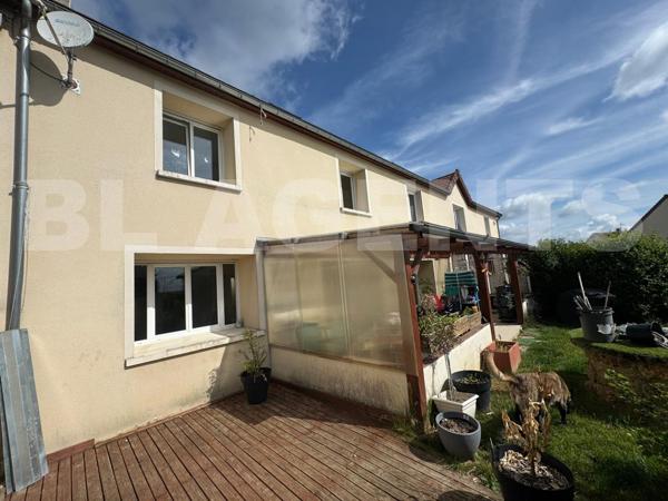 MAISON FAMILLIALE 247M² HABITABLE A 5MIN DE LA GARE LIGNE P GARE DE L'EST