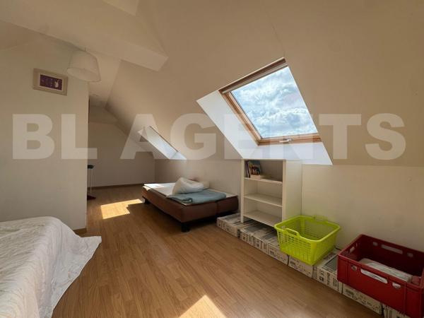 MAISON FAMILLIALE 247M² HABITABLE A 5MIN DE LA GARE LIGNE P GARE DE L'EST