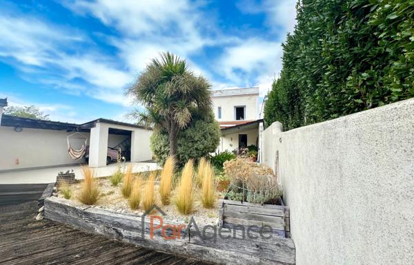 100 m du sentier de la Corniche maison 6 Pièces