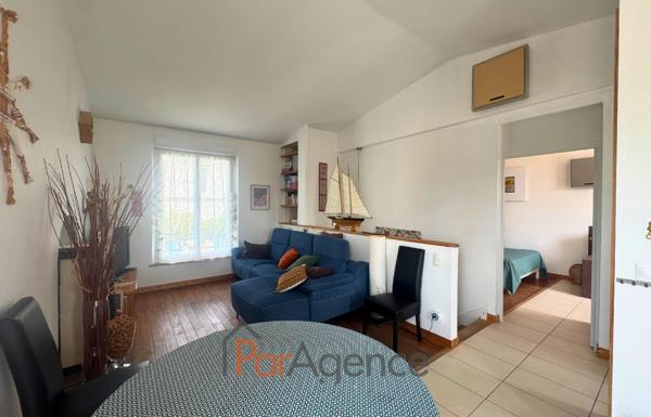 100 m du sentier de la Corniche maison 6 Pièces