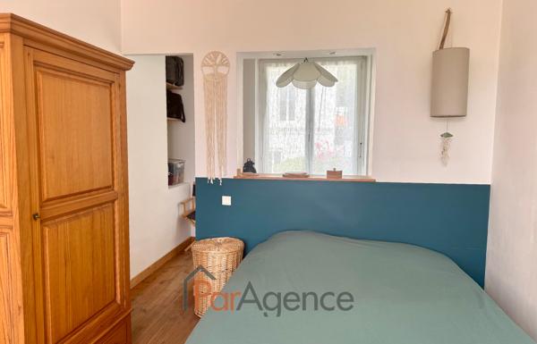 100 m du sentier de la Corniche maison 6 Pièces