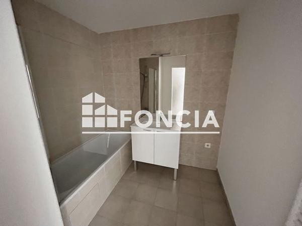 Location Appartement 3 pièces 61.06 m² - 2/4 RUE EMILE KAHN Le Blanc Mesnil 93150