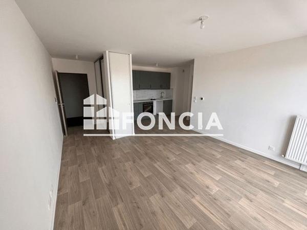 Location Appartement 3 pièces 61.06 m² - 2/4 RUE EMILE KAHN Le Blanc Mesnil 93150