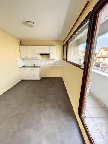 Appartement F4 à vendre  4 pièces - 98,46 m2 RIOM - 63