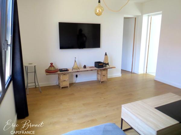 AUDENGE - maison entièrement rénovée au calme / 2 chambres dont une parentale