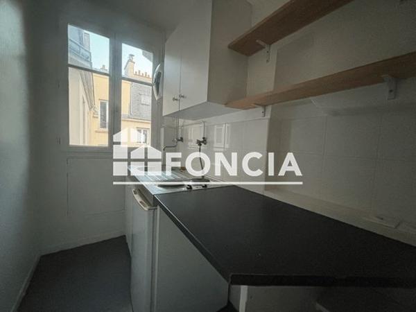 Location Appartement 2 pièces 33.08 m² - 18 RUE EUGENE VARLIN Paris 75010