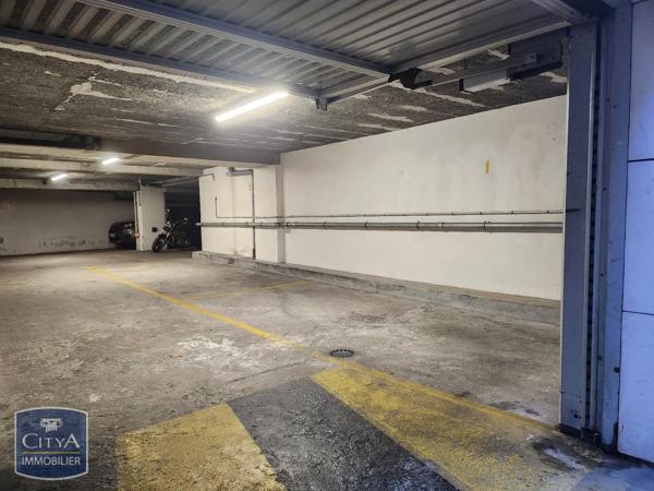 Parking à louer Paris 15e Arrondissement (75015)