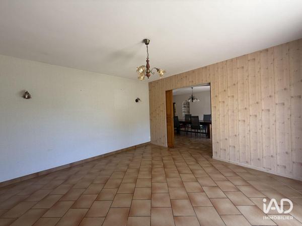 Maison à vendre 4 pièces 136 m² Saint-Pierre-d'Eyraud