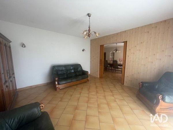 Maison à vendre 4 pièces 136 m² Saint-Pierre-d'Eyraud