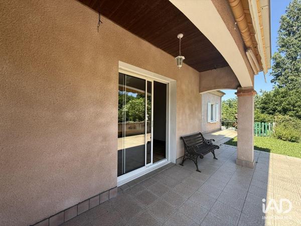 Maison à vendre 4 pièces 136 m² Saint-Pierre-d'Eyraud