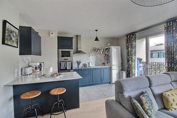 Appartement 4 pièces 81 m² + balcon 7 m² + parking