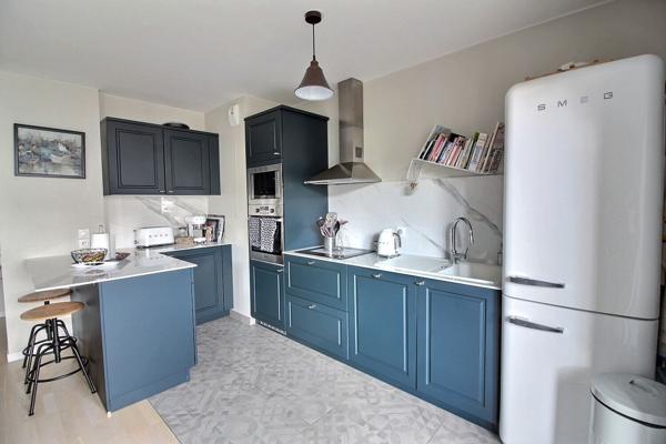 Appartement 4 pièces 81 m² + balcon 7 m² + parking