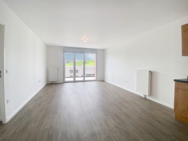 Appartement Melun 4 pièce(s) 75.80 m2 NEUF DERNIER ETAGE