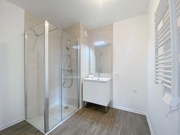 Appartement Melun 4 pièce(s) 75.80 m2 NEUF DERNIER ETAGE