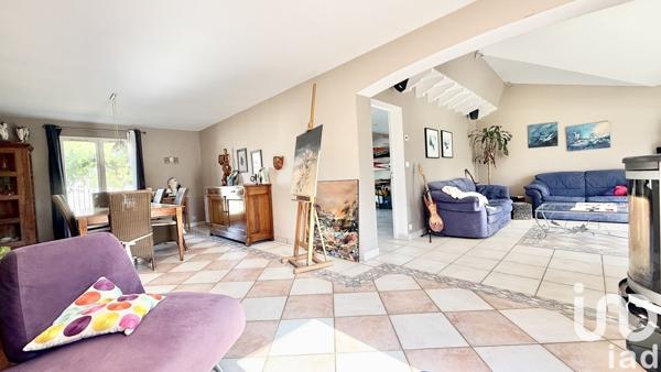 Maison à vendre 5 pièces 140 m² La Lande-de-Fronsac