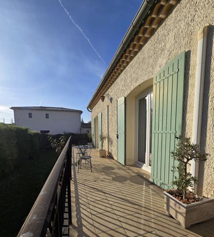 L'Isle-sur-la-Sorgue (84800) VILLA TRADITIONNELLE 117m² avec 3 CHAMBRES, CAVE,GARAGE - 10min A PIED DU CENTRE VILLE