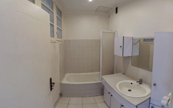 Appartement à vendre    2 pièces • 40,66 m2 Nice