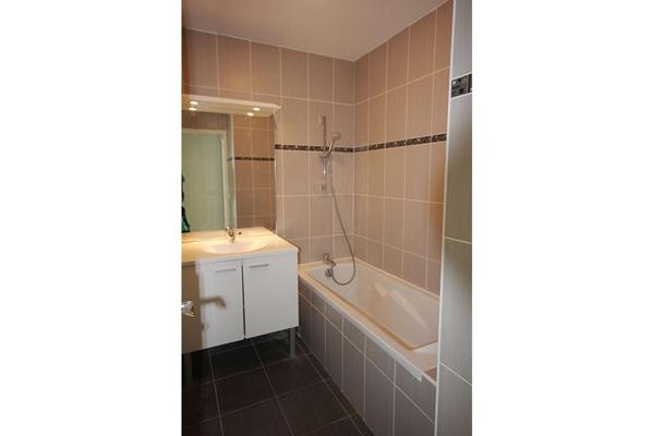 A LOUER : T3 à LILLE • Avenue du Président Hoover - Grand Palais • 1 180 € CC • Réf. 001-00076-001