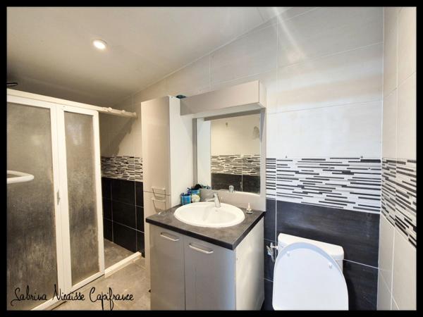 Maison spacieuse de 195 m² avec fort potentiel investissement locatif – Quartier des Roches 3 Kourou