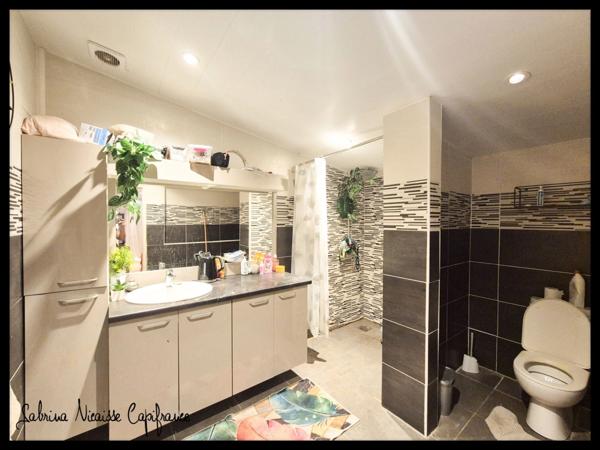 Maison spacieuse de 195 m² avec fort potentiel investissement locatif – Quartier des Roches 3 Kourou