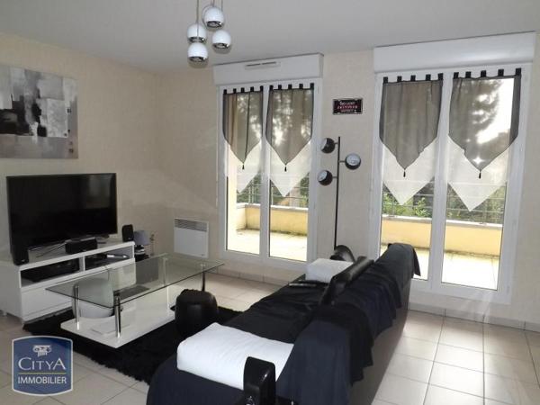 Appartement à louer 2 pièces 46.85m²