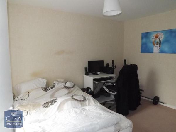 Appartement à louer 2 pièces 46.85m²